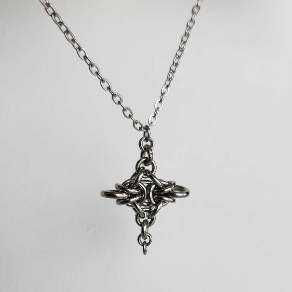 Gothic silver star necklace with a small silver chain - Picture 9 of 14